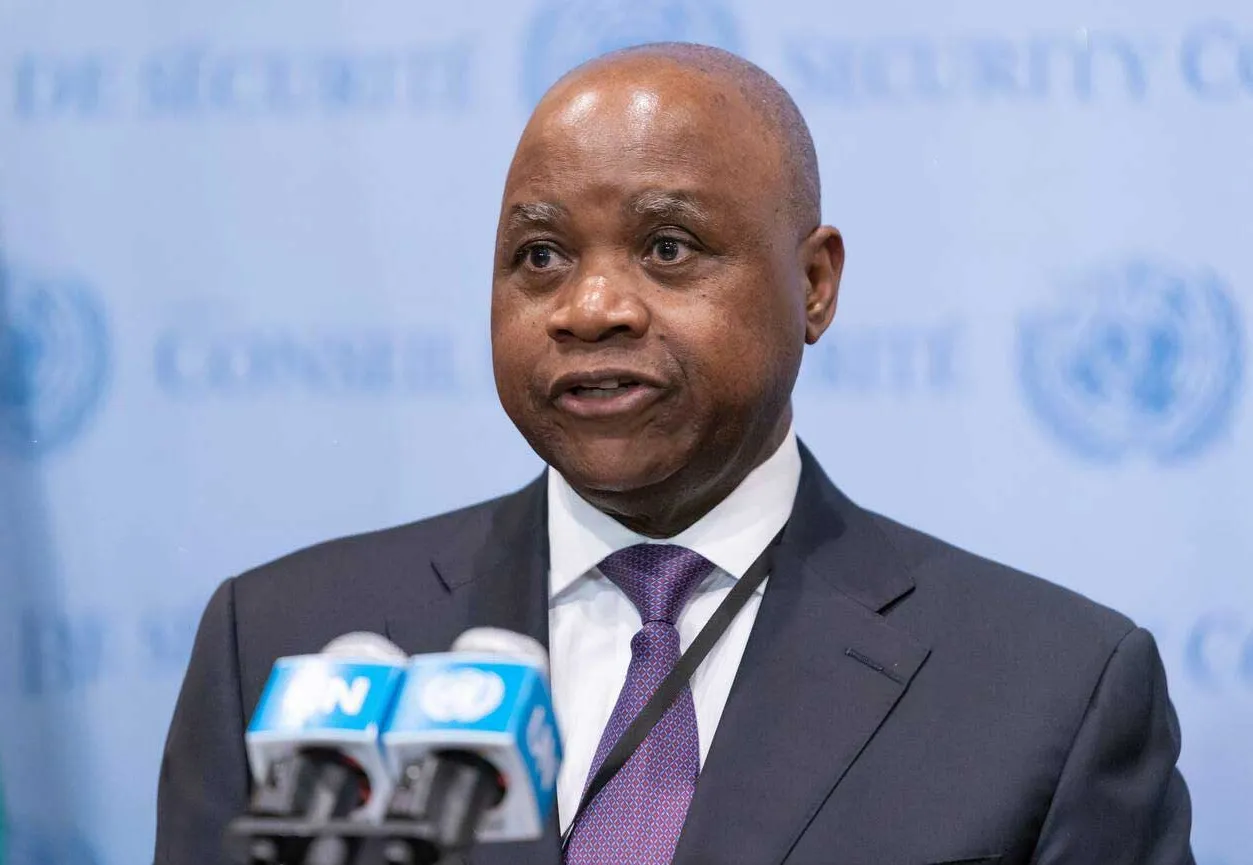 Moçambique clama pela paz: Apelo veemente de Pedro Comissário na ONU
