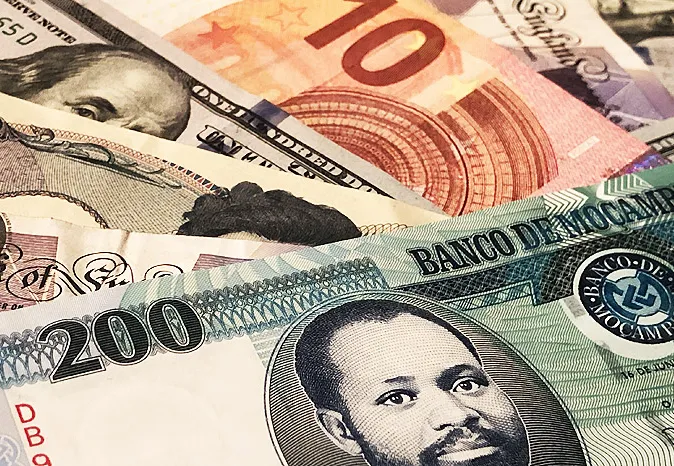 Urgência Económica: Moçambique Necessita de Boom no Gás para Evitar Crise da Dívida