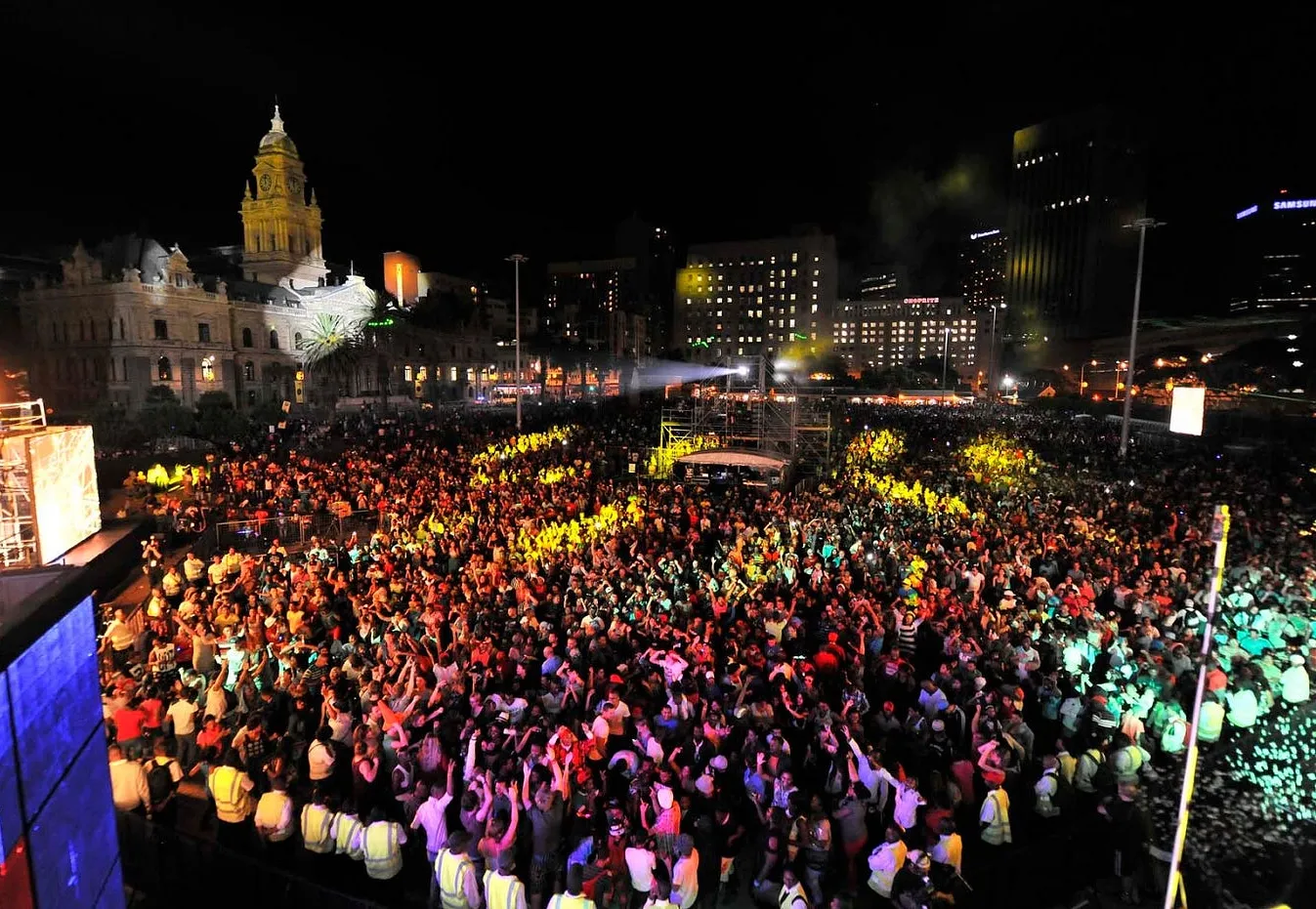 Maputo em Festa: Cidade Espera Quase 100 Mil Visitantes Neste Fim de Ano!