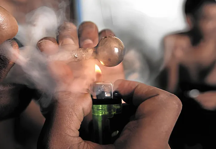 Consumo de Drogas entre Jovens Moçambicanos: Uma Preocupação Crescente