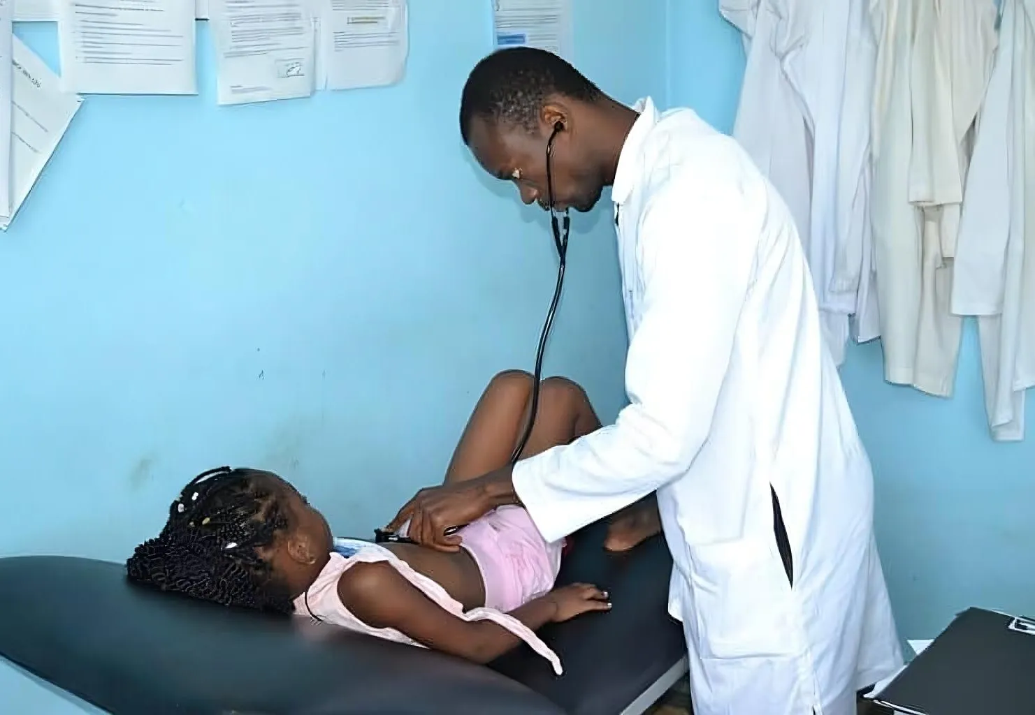 Escassez de Médicos Especialistas na Zambézia Compromete Saúde de Milhões