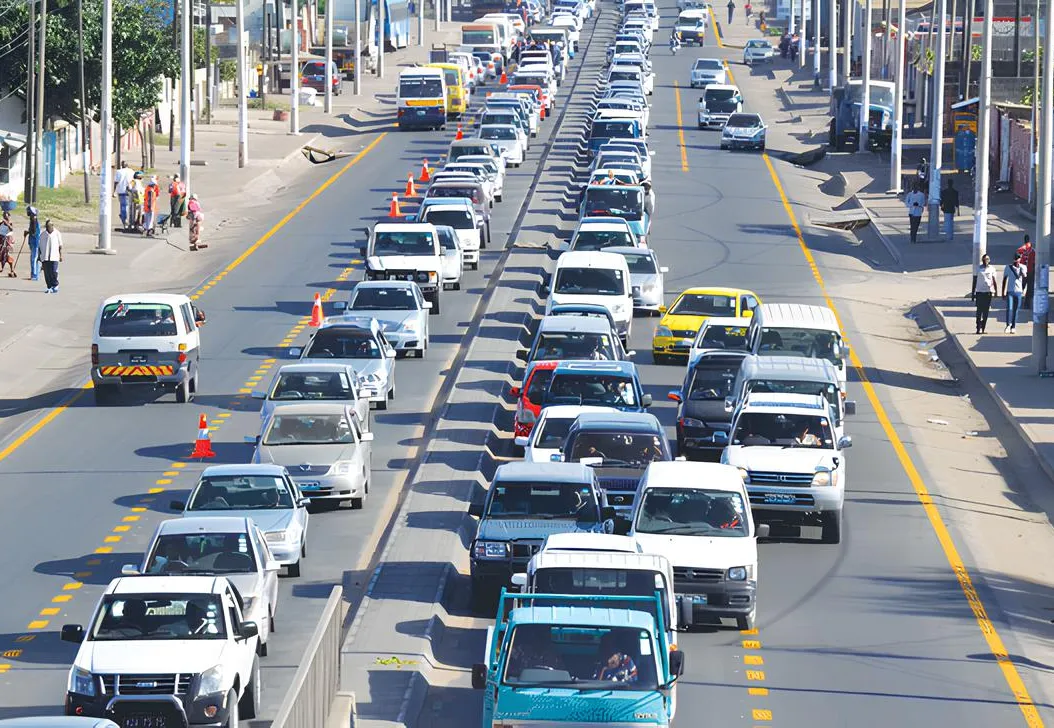 Novo horário de trabalho proposto para Maputo visa descongestionar o trânsito