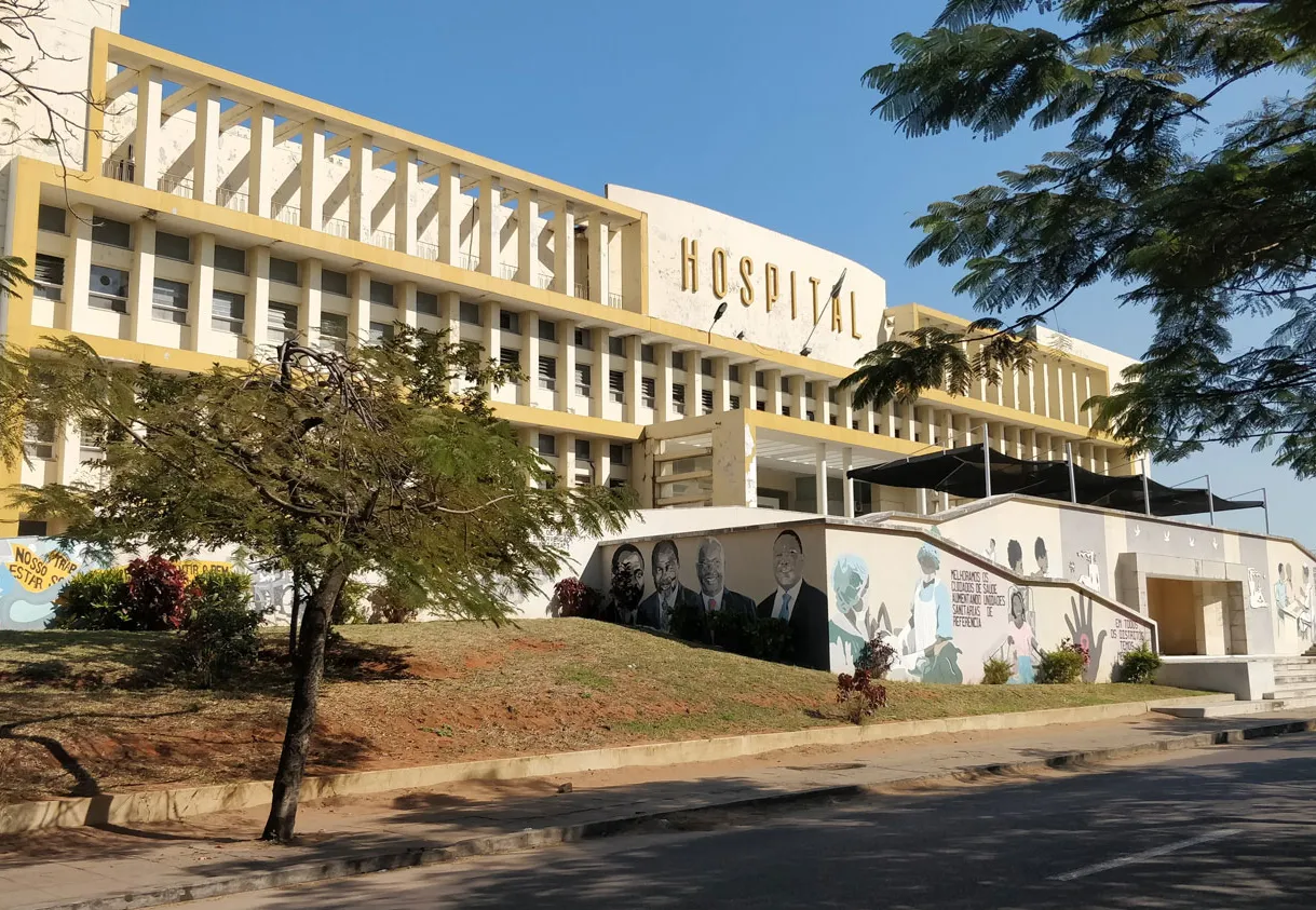 Hospital Central de Maputo Enfrenta Desafios com Alimentação para Pacientes Internados