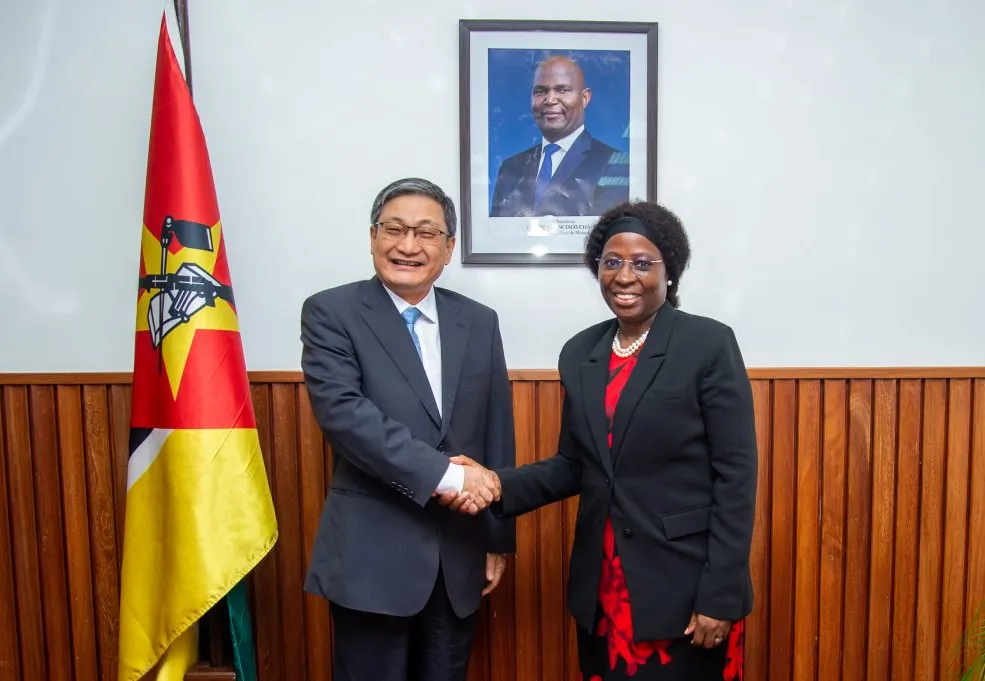 Moçambique e China estreitam laços com foco na indústria e comércio
