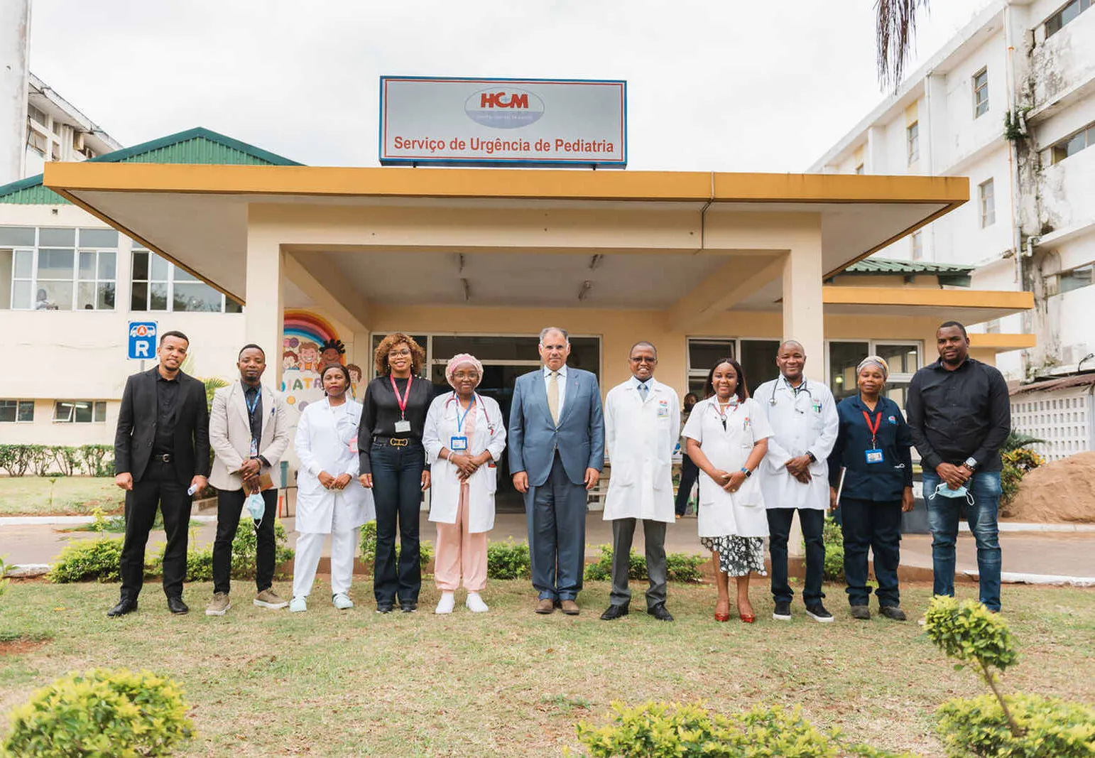 Hospital Central de Maputo ganha nova ala pediátrica com apoio do Millennium bim