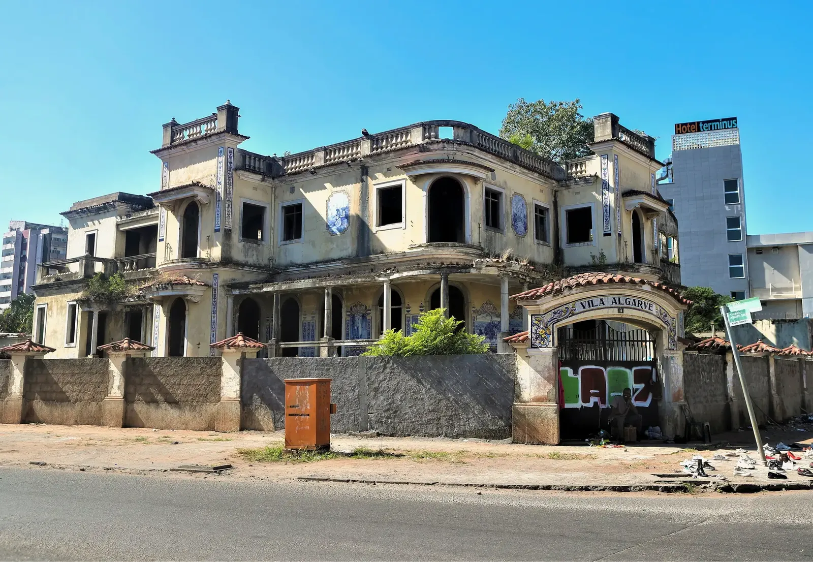 Vila Algarve renasce como museu-hotel após décadas de abandono