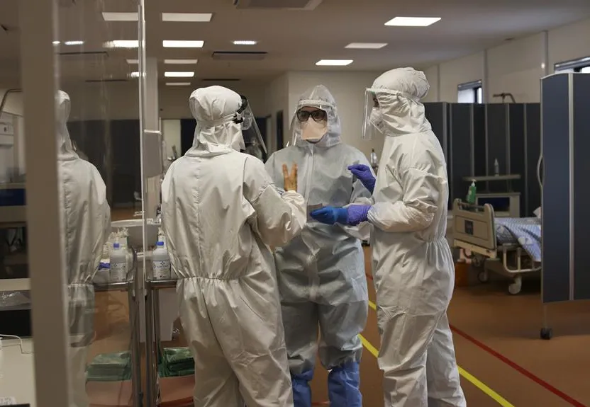 Descoberta no sangue pode explicar por que muitos não recuperaram totalmente da COVID-19