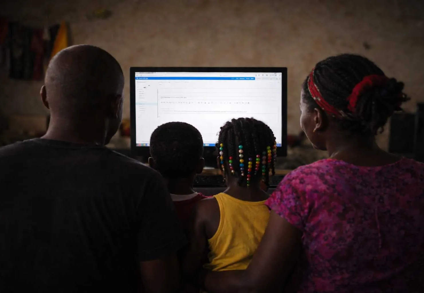 Internet de banda larga vai chegar a 301 localidades rurais em Moçambique