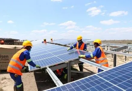 Energia solar em Moçambique ganha força e aponta-se como alternativa estratégica para o futuro energético
