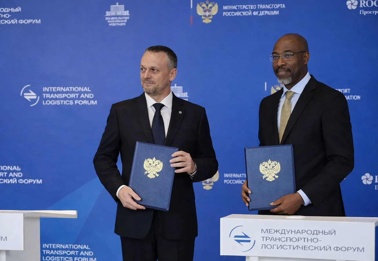 Moçambique aproxima-se da Rússia com acordo estratégico nos transportes