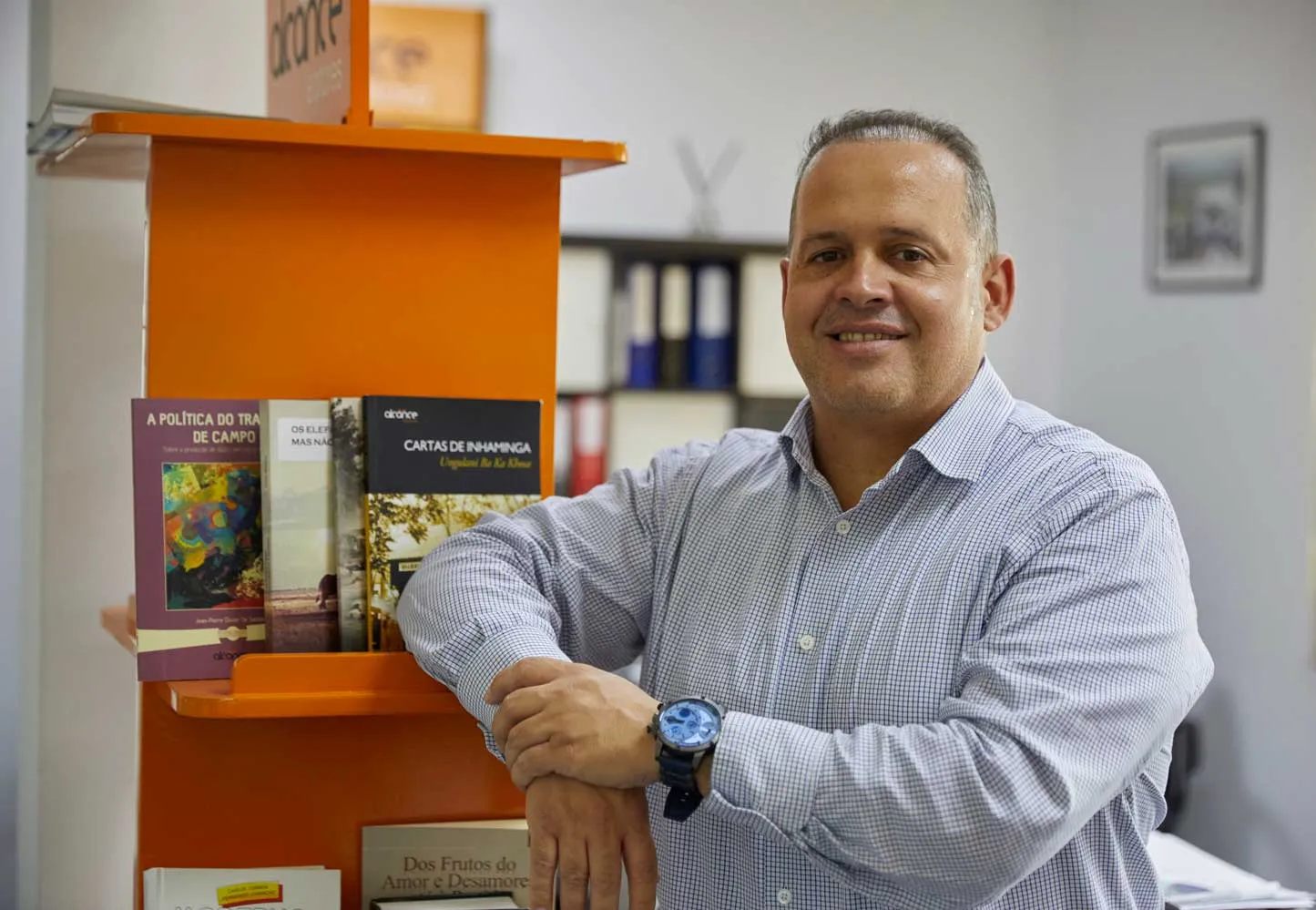 Alcance Editores